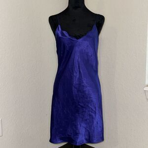 Vintage Val Mode Slip Dress Women's Small Purple Satin V-Neck Spaghetti Straps